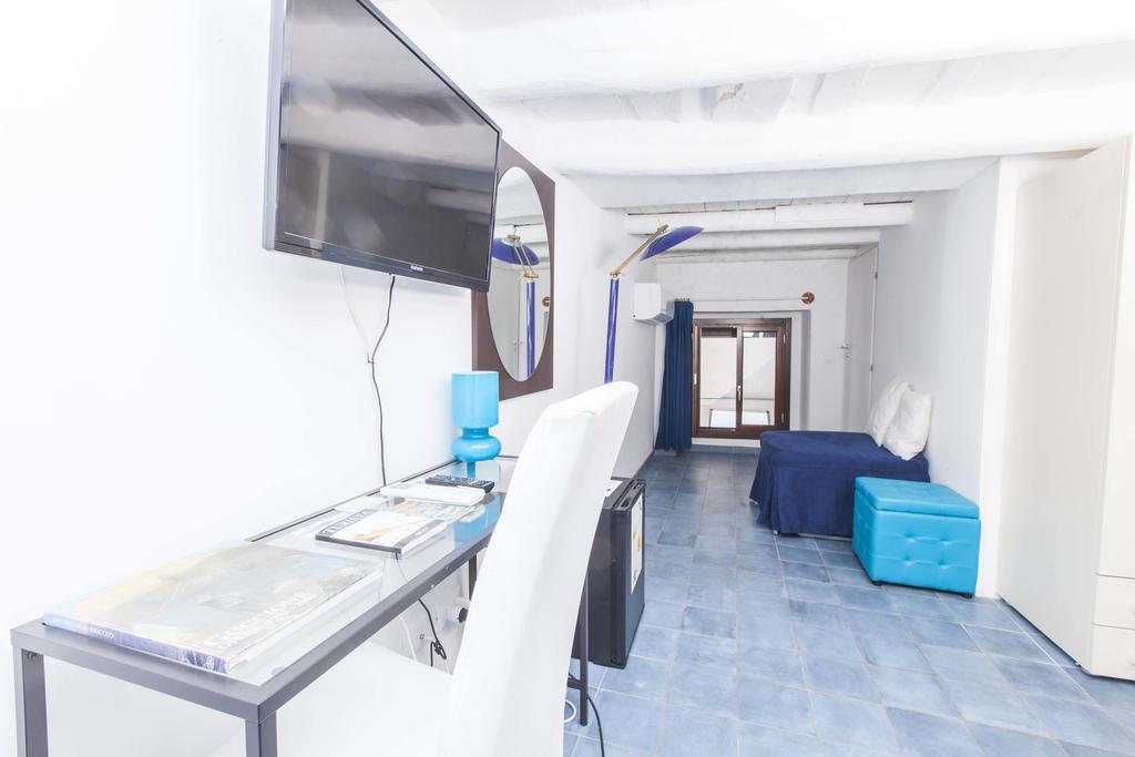 パレルモ B＆B デル マッシモ Bed & Breakfast エクステリア 写真
